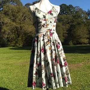 Nwot Hell bunny pinup retro floral dress